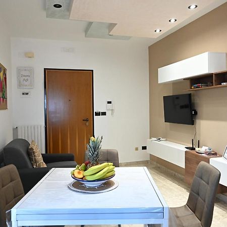 Dimora Fefe Apartment Monopoli Bagian luar foto