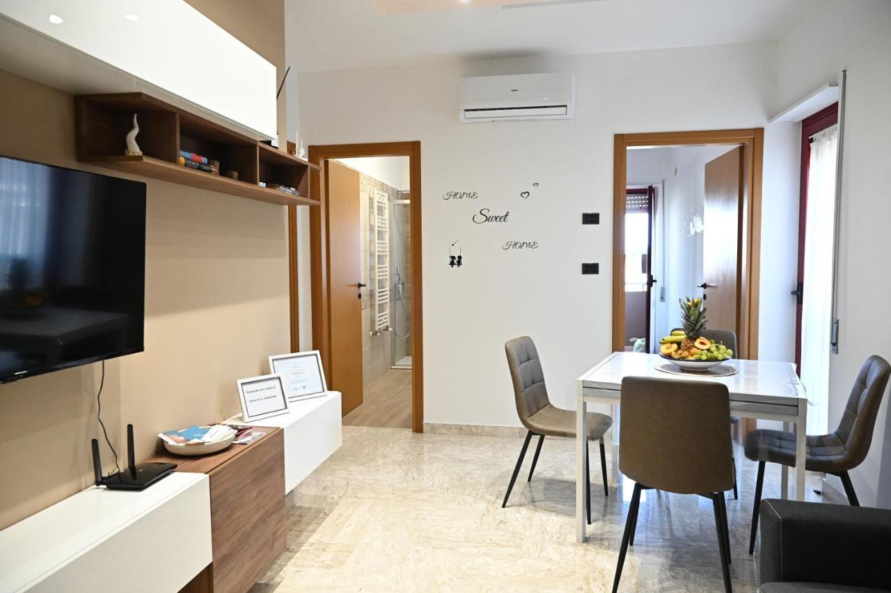 Dimora Fefe Apartment Monopoli Bagian luar foto